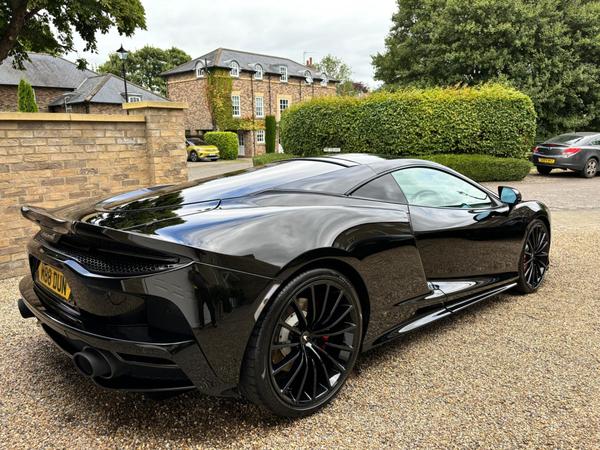 McLaren GT 4.0T V8 SSG Euro 6 (s/s) 2dr
