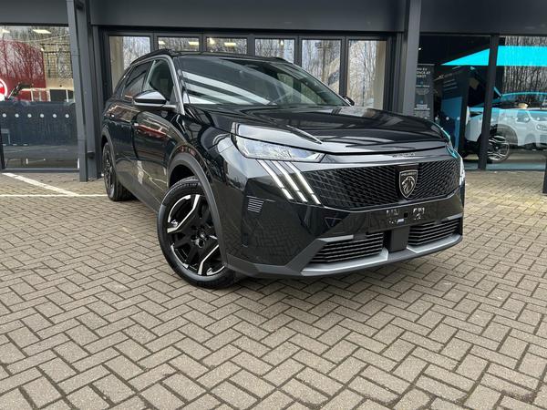 Peugeot E-5008 73kWh Allure Auto 5dr