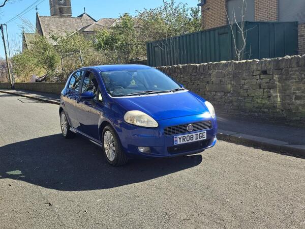 Fiat Grande Punto 1.4 16v Dynamic Sport 5dr