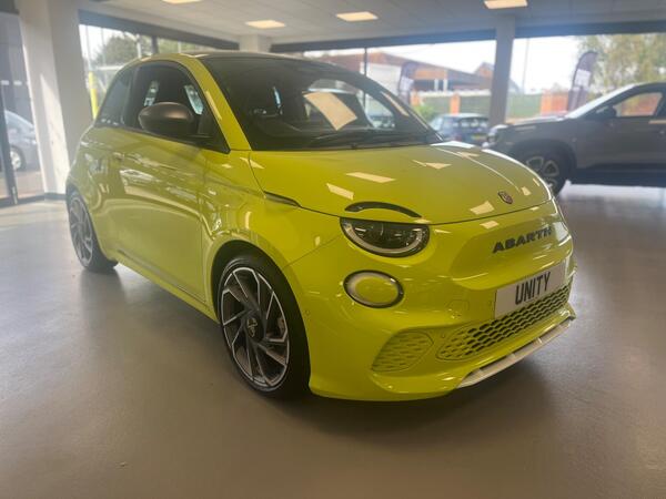Abarth 500e 42kWh Scorpionissima Auto 3dr