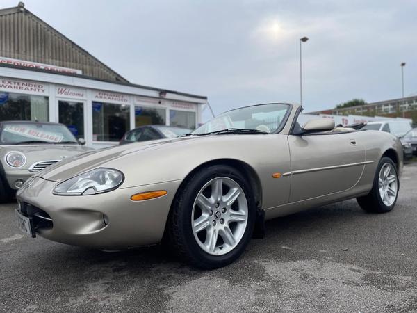 Jaguar XK8 4.0 2dr