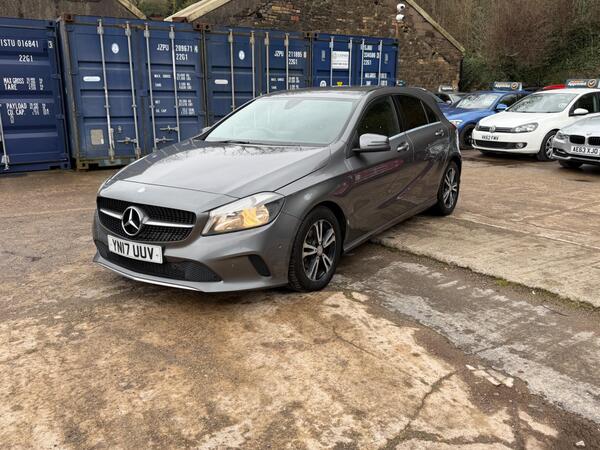 Mercedes-Benz A Class 1.5 A180d SE (Executive) Euro 6 (s/s) 5dr