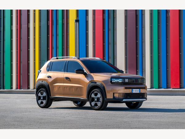 Fiat Grande Panda 1.2 MHEV La Prima e-DCT Euro 6 (s/s) 5dr
