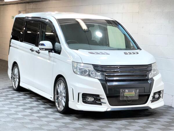 Honda Stepwagon 2.0 SPADA COOL SPIRIT AUTO 8 SEAT ULEZ 5dr