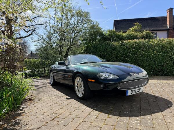 Jaguar XKR 4.0 Supercharged 2dr