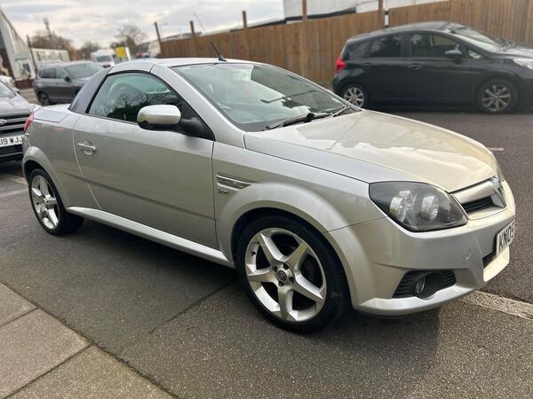 Vauxhall Tigra 1.8i Sport 2dr