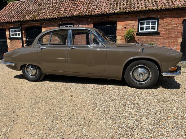 Daimler Sovereign 1969 Automatic 4.2 4dr