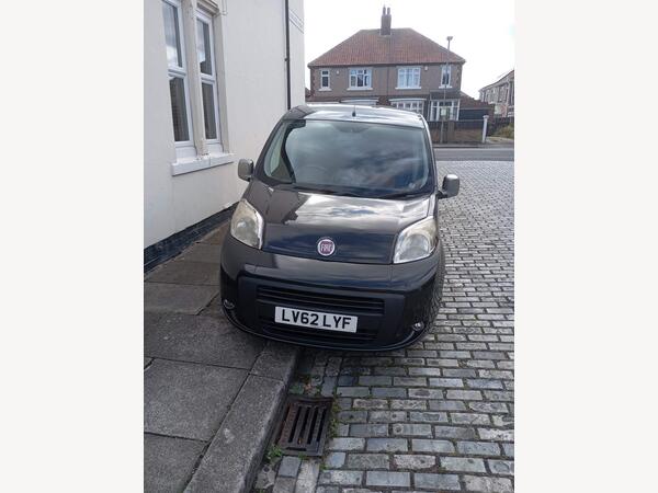 Fiat Qubo 1.3 MultiJet My Life Dualogic Euro 5 (s/s) 5dr
