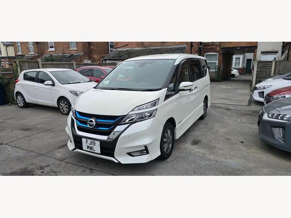 Nissan Serena 1.2 petrol hybrid E-Power 5dr