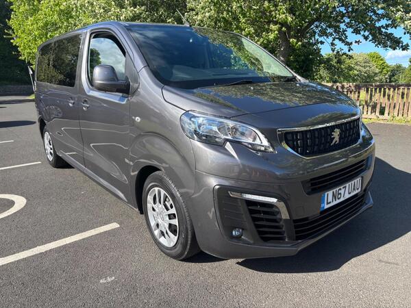 Peugeot Traveller 2.0 BlueHDi Business Standard MPV MWB Euro 6 (s/s) 5dr