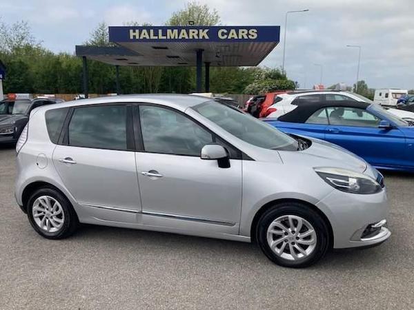 Renault Scenic 1.5 dCi Dynamique Nav Euro 6 (s/s) 5dr
