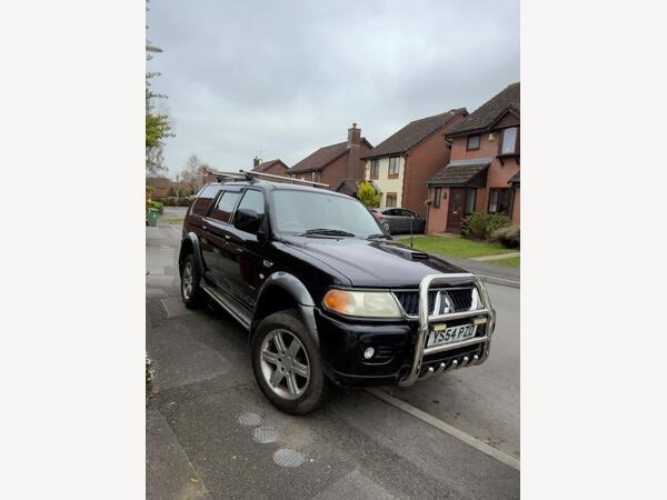 Mitsubishi Shogun Sport 2.5 TD Warrior 5dr