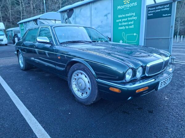 Daimler V8-250 4.0