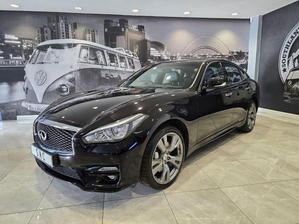Infiniti Q70 2.2d Sport Auto Euro 5 (s/s) 4dr