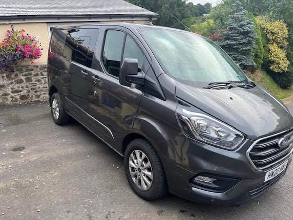 Ford Transit Custom 2.0 320 EcoBlue Limited Crew Van Double Cab 5dr Diesel Auto L1 H1 Euro 6 (s/s) (185 ps)