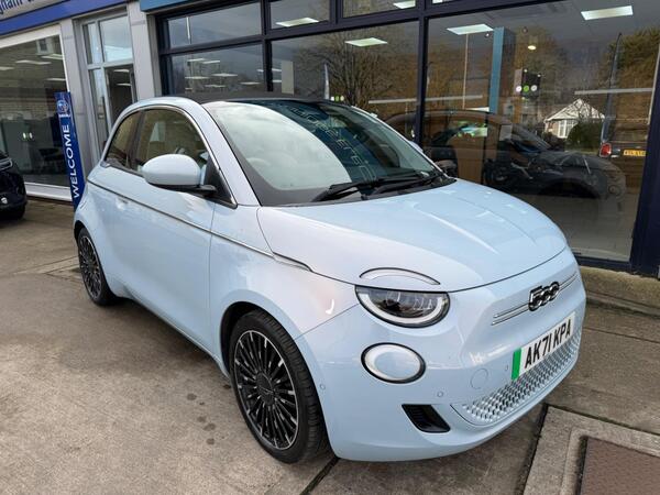 Fiat 500e C 42kWh La Prima Auto 2dr