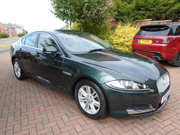 Jaguar XF 2.2d Luxury Auto Euro 5 (s/s) 4dr
