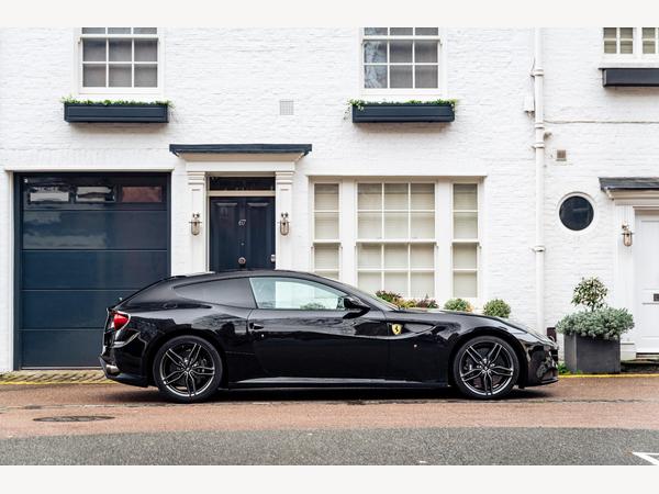 Ferrari FF 6.3 V12 F1 DCT 4WD Euro 5 (s/s) 3dr