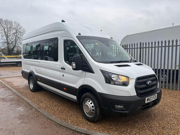 Ford Transit 460 2.0 EcoBlue Leader L4 XLWB 17 SEATER MINIBUS - WHITE