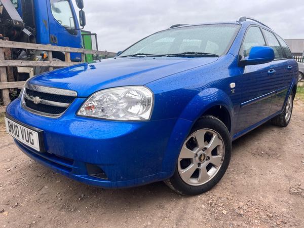 Chevrolet Lacetti 1.6 SX 5dr