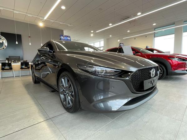 Mazda Mazda3 2.0 e-SKYACTIV-G MHEV Takumi Euro 6 (s/s) 5dr