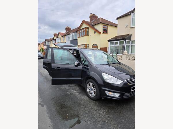 Ford Galaxy 1.6 TDCi Zetec Euro 5 (s/s) 5dr