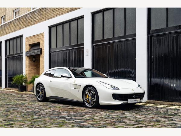 Ferrari GTC4Lusso 6.3 V12 F1 DCT 4WD Euro 6 (s/s) 2dr