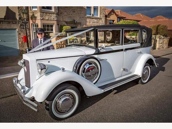 Carbodies Black Cab