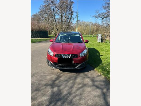 Nissan Qashqai+2 2.0 dCi Tekna 2WD Euro 5 5dr