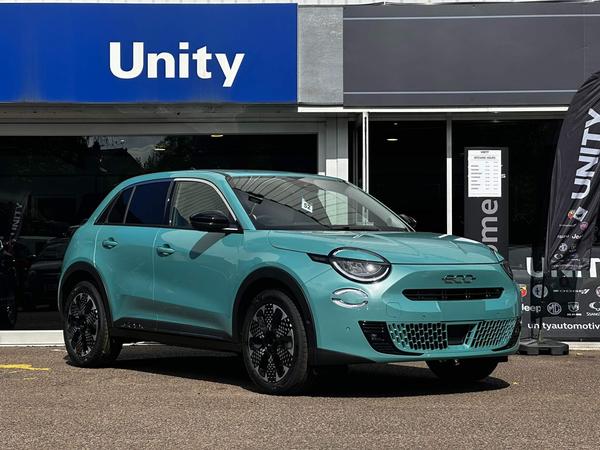 Fiat 600e 54kWh La Prima Auto 5dr