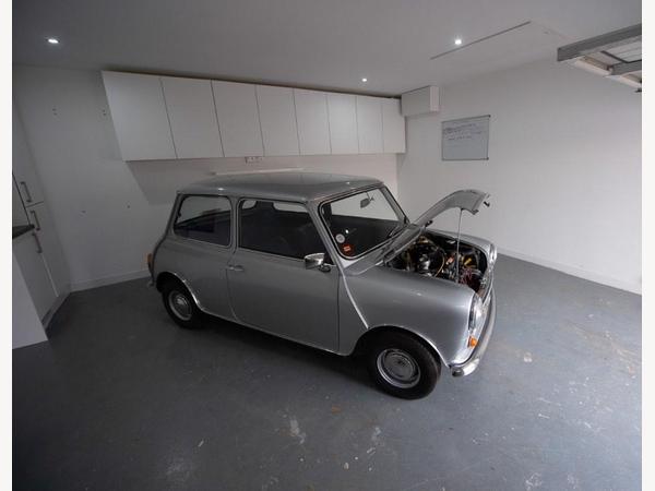 Leyland Mini