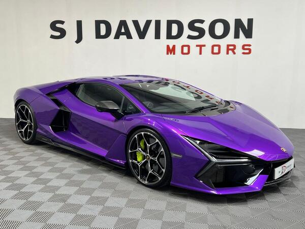 Lamborghini Revuelto 6.5 V12 HPEV 3.8kWh AMT 4WD Euro 6 2dr