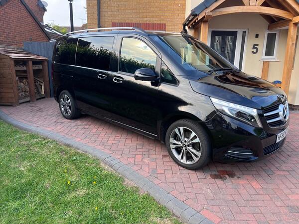 Mercedes-Benz V Class 2.2 V250d BlueTEC Sport G-Tronic+ Euro 6 (s/s) 5dr 7 Seat