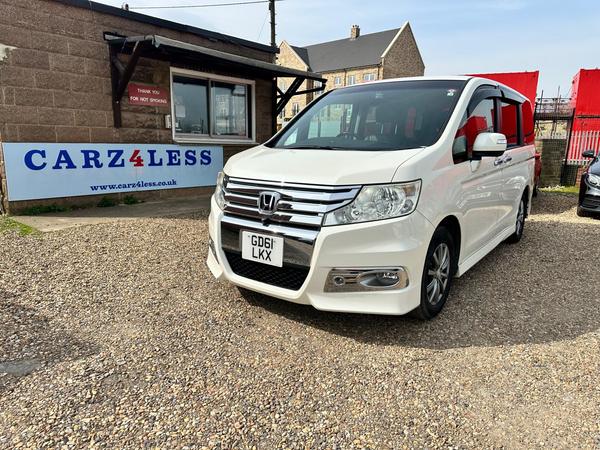 Honda Stepwagon Spada 2.0 Automatic 2011 8 seats 5dr