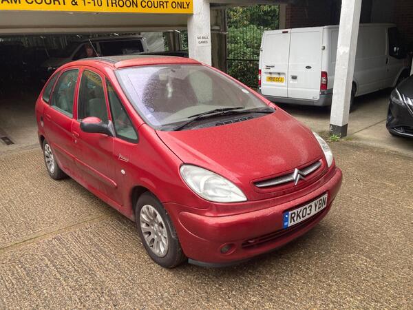 Citroen Xsara Picasso 2.0 HDi Exclusive 5dr
