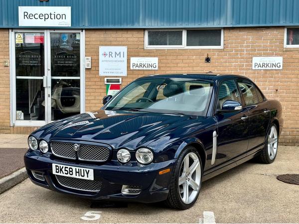 Jaguar XJR 4.2 V8 4dr