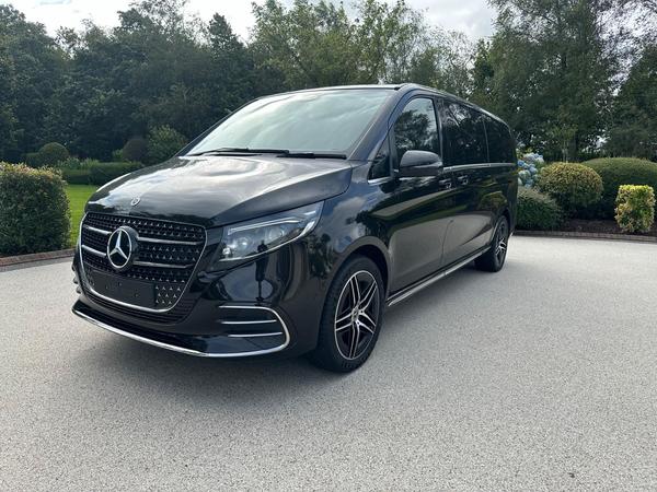 Mercedes-Benz V Class 2.0 V300d Premium G-Tronic+ Euro 6 (s/s) 5dr (8 Seat, Long)