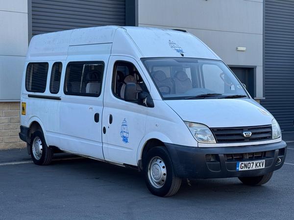 LDV MAXUS 2.5 CDI 3.9t LWB Ex High Roof Bus 17 seats 4dr