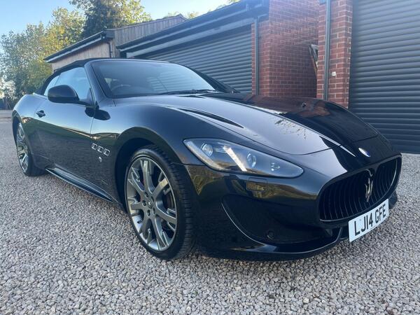 Maserati GranCabrio 4.7 V8 Sport MC Shift Euro 5 2dr