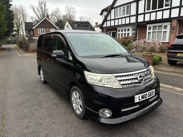 Nissan Serena 2.0 HIGHWAY START AUTOMATIC