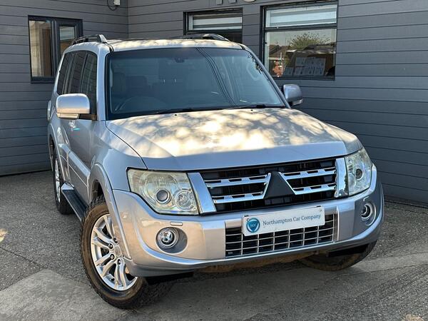 Mitsubishi Shogun 3.2 DI-DC SG3 Auto 4WD Euro 5 5dr LWB