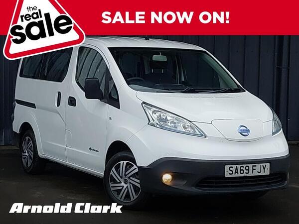 Nissan e-NV200 40kWh Visia Combi Van Double Cab 5dr Electric Auto (5 Seat) (109 ps)