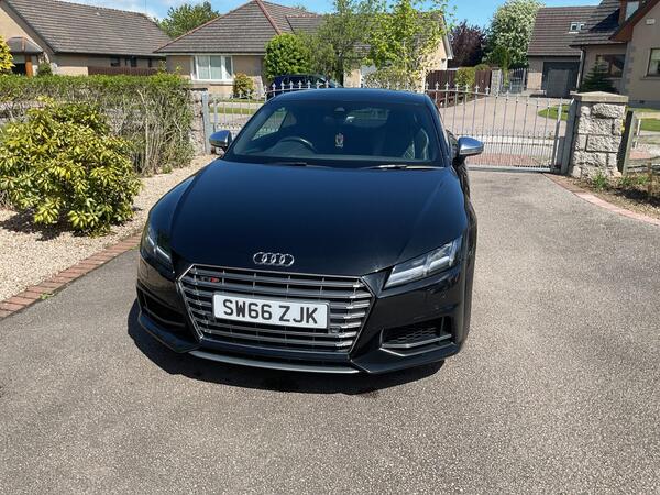 Audi TTS 2.0 TFSI S Tronic quattro Euro 6 (s/s) 3dr