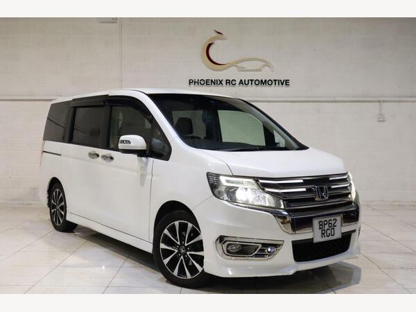 Honda Stepwagon 2.0L 7 Seater