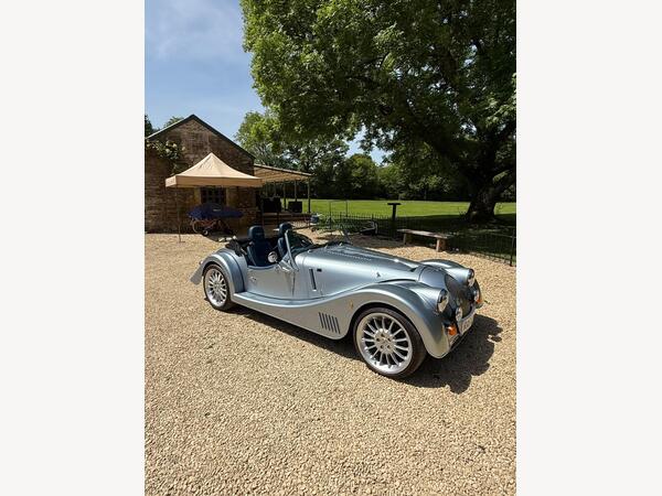 Morgan Plus Six 2dr