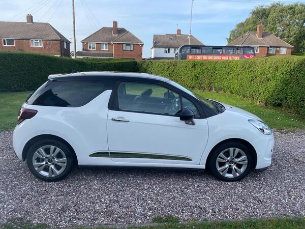 Citroen DS3 1.6 e-HDi Airdream DStyle Euro 5 (s/s) 3dr
