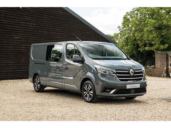 Renault Trafic 2.0 dCi Blue LL30 Sport+ Crew Van EDC L2 H1 Euro 6 (s/s) 6dr