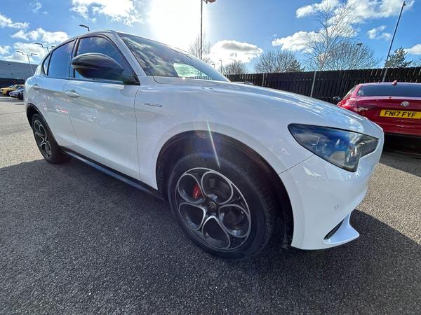 Alfa Romeo Stelvio 2.0T Veloce Auto Q4 AWD Euro 6 (s/s) 5dr