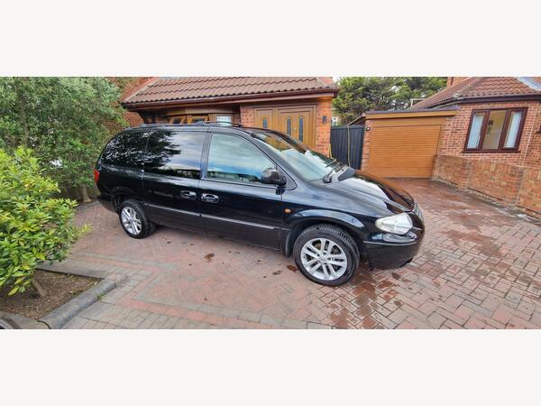 Chrysler Grand Voyager 3.3 Limited 5dr