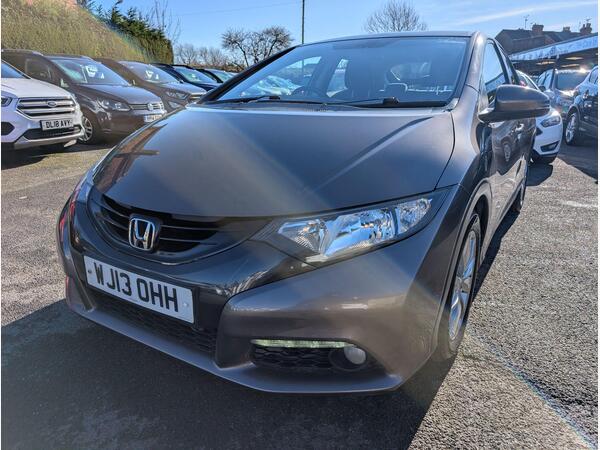 Honda Civic 2.2 i-DTEC ES Euro 5 (s/s) 5dr